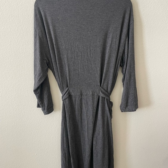 Hatch to hospital box charcoal grey long sleeve soft comfy robe with tie - Picture 3 of 5